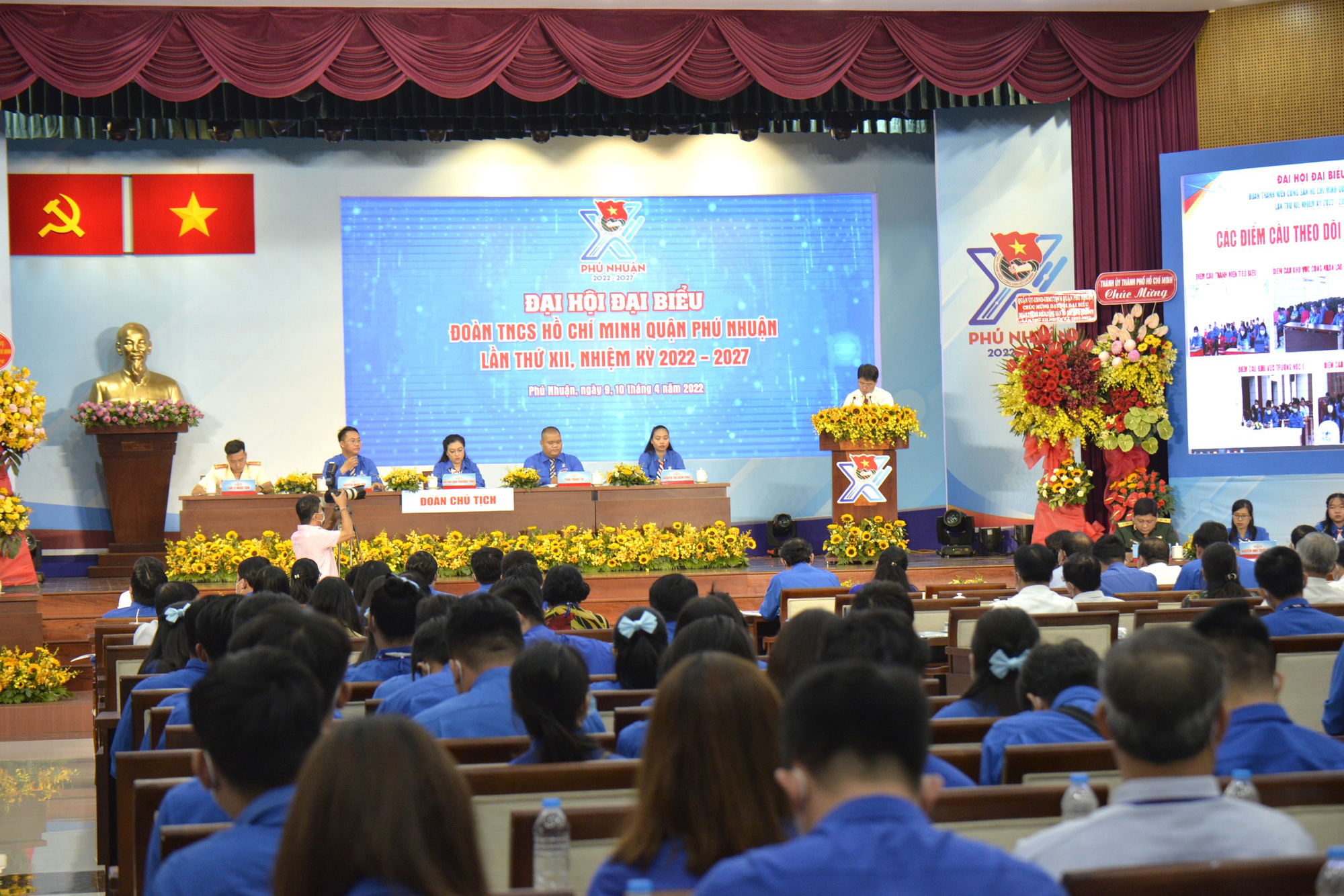 Tuổi trẻ cống hiến không phải để làm quan mà để trưởng thành - Ảnh 1.