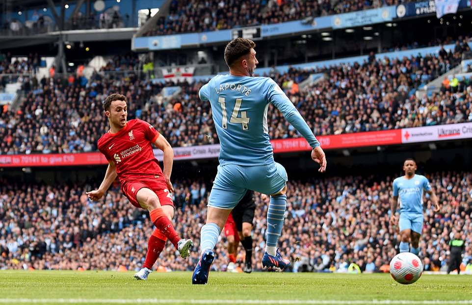 Đại tiệc bàn thắng mãn nhãn ở Etihad, Man City chia điểm Liverpool - Ảnh 3.