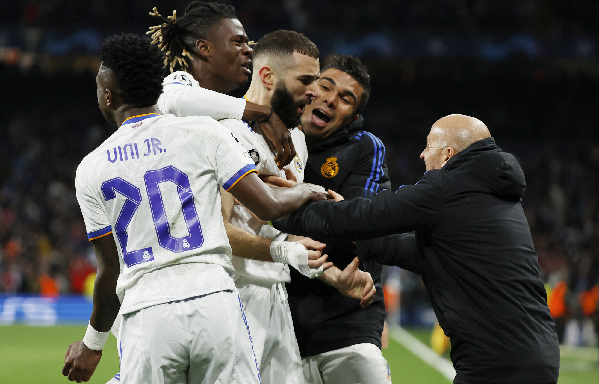 Thua nghẹt thở Chelsea sân nhà, Real Madrid vào bán kết Champions League - Ảnh 8.
