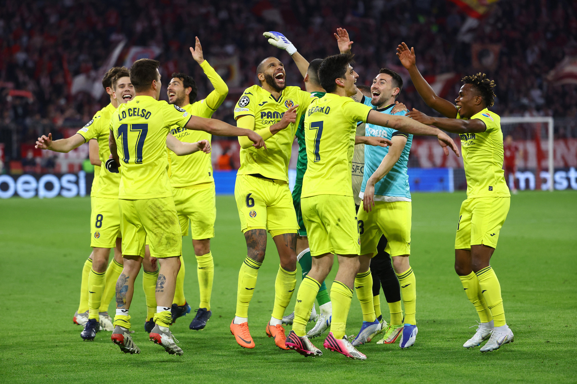 Địa chấn tứ kết Champions League, Villarreal quật ngã Bayern Munich - Ảnh 2.