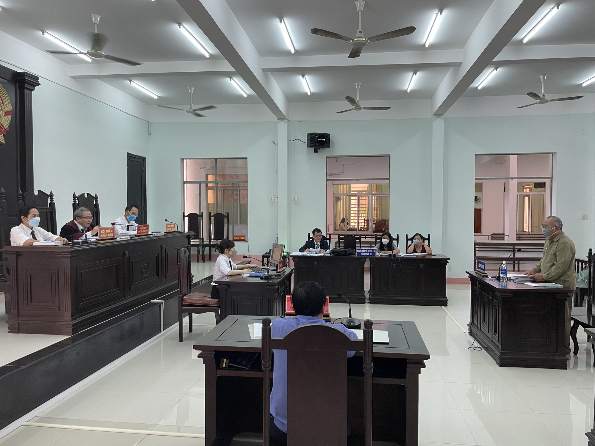 Bác vụ kiện UBND tỉnh Khánh Hòa từ chối cung cấp thông tin - Ảnh 1. Bác vụ kiện UBND tỉnh Khánh Hòa từ chối cung cấp thông tin - Ảnh 1.