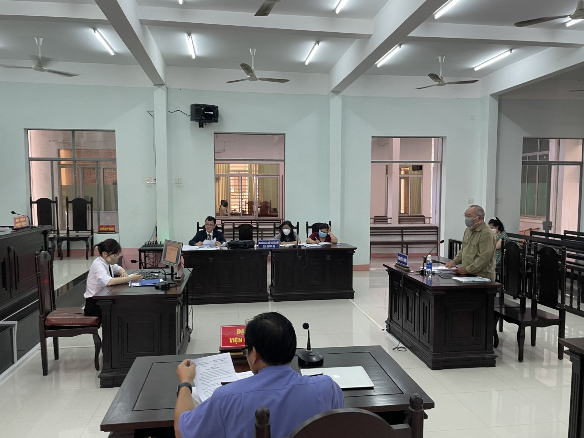 Bác vụ kiện UBND tỉnh Khánh Hòa từ chối cung cấp thông tin - Ảnh 2. Bác vụ kiện UBND tỉnh Khánh Hòa từ chối cung cấp thông tin - Ảnh 2.