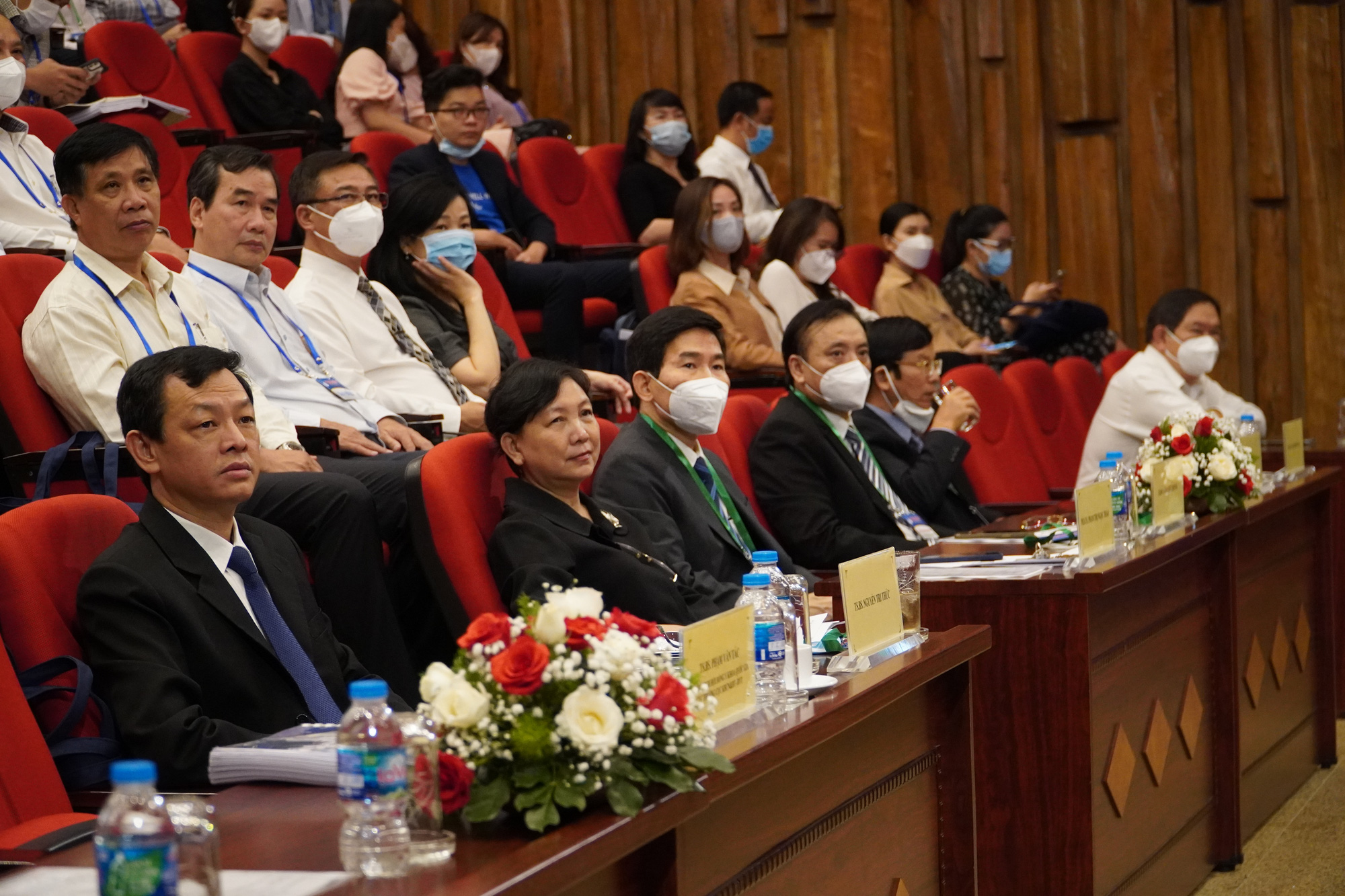 300 cháu bé được sinh ra từ nhiều ca ghép thận thành công - Ảnh 1. 300 cháu bé được sinh ra từ nhiều ca ghép thận thành công - Ảnh 1.