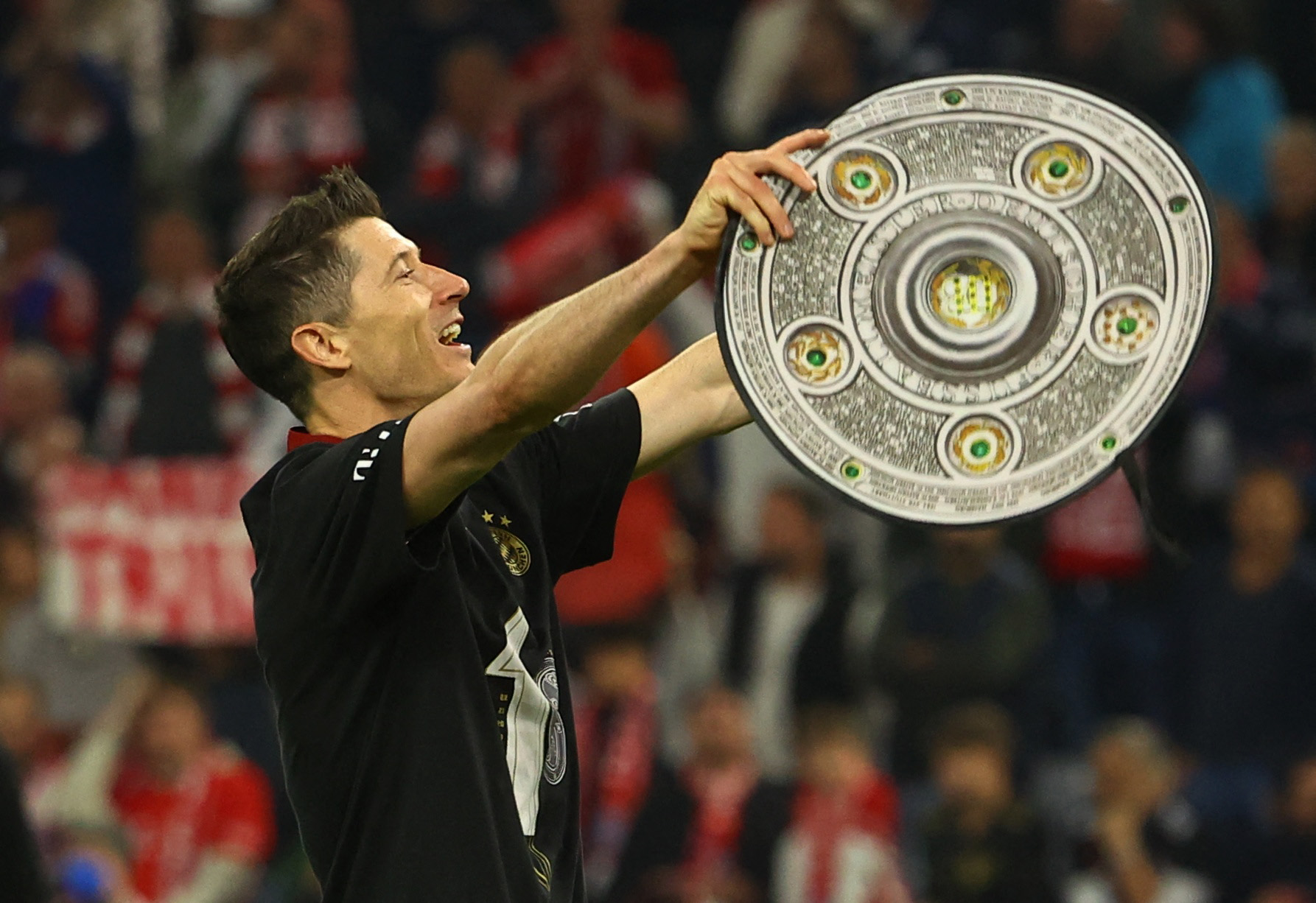 Đánh bại Dortmund, Bayern Munich lần thứ 10 liên tiếp vô địch Bundesliga - Ảnh 7.