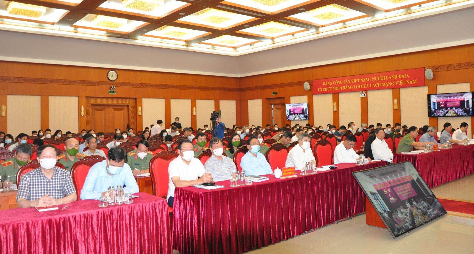 Chủ nhiệm Ủy ban Kiểm tra Trung ương: Xử lý nghiêm tổ chức, cá nhân liên quan Việt Á - Ảnh 1. Chủ nhiệm Ủy ban Kiểm tra Trung ương: Xử lý nghiêm tổ chức, cá nhân liên quan Việt Á - Ảnh 1.