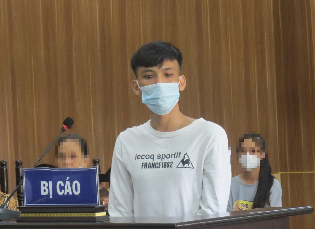 Sang nhà hàng xóm ăn cơm, bất ngờ bị nhóm người đi đòi nợ đâm chết - Ảnh 1. Sang nhà hàng xóm ăn cơm, bất ngờ bị nhóm người đi đòi nợ đâm chết - Ảnh 1.