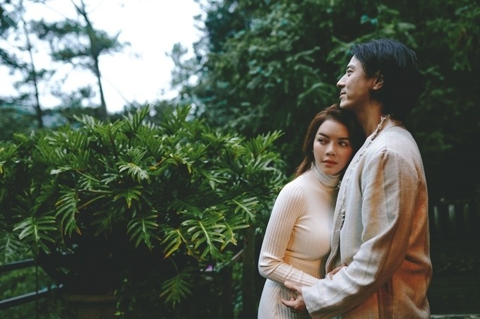 Lý Nhã Kỳ khốn khổ với “Kẻ thứ ba” - Ảnh 7. Lý Nhã Kỳ khốn khổ với “Kẻ thứ ba” - Ảnh 7.