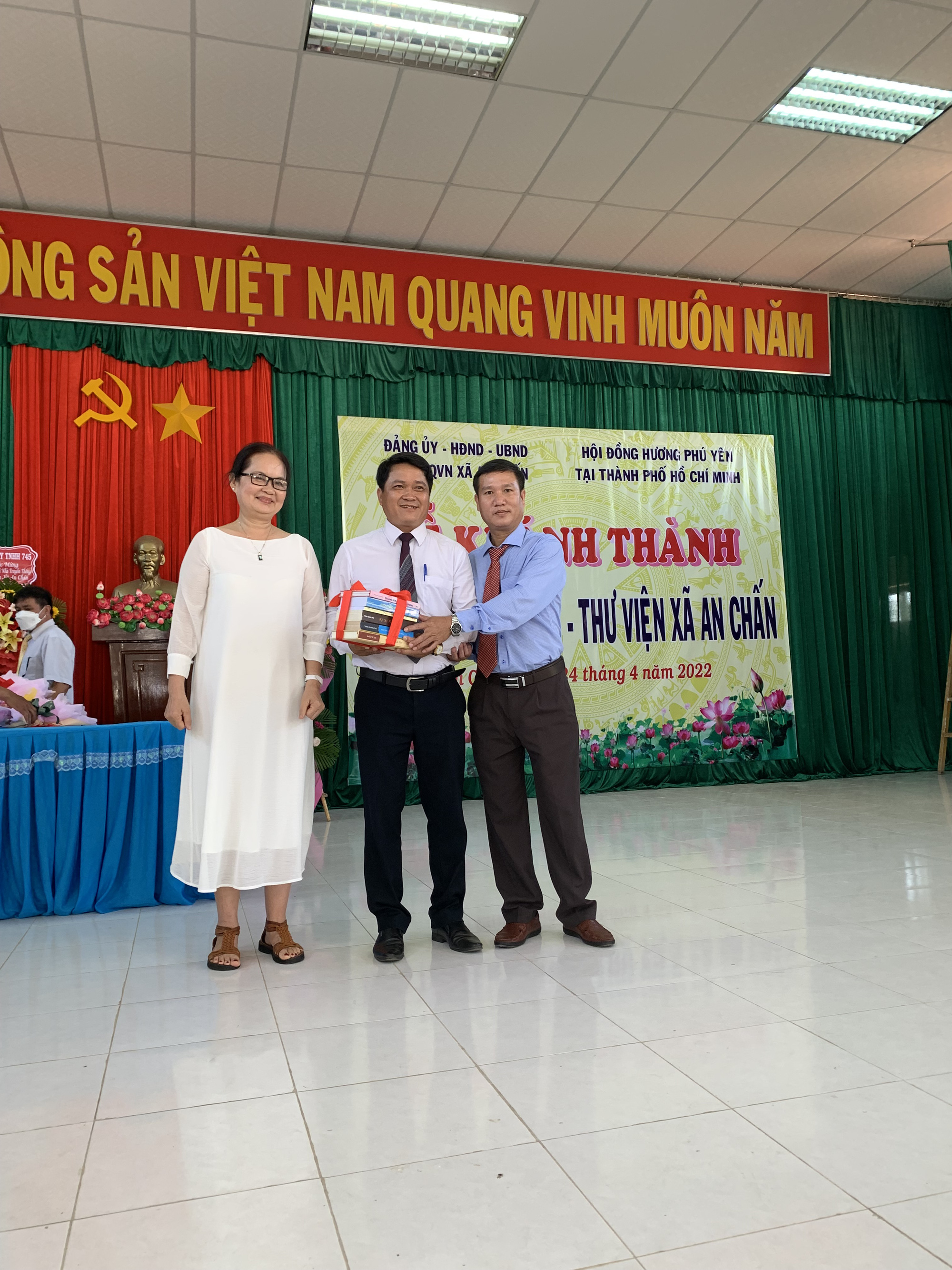 Hội Nhà văn TP HCM tổ chức trại sáng tác tại Phú Yên - Ảnh 3.