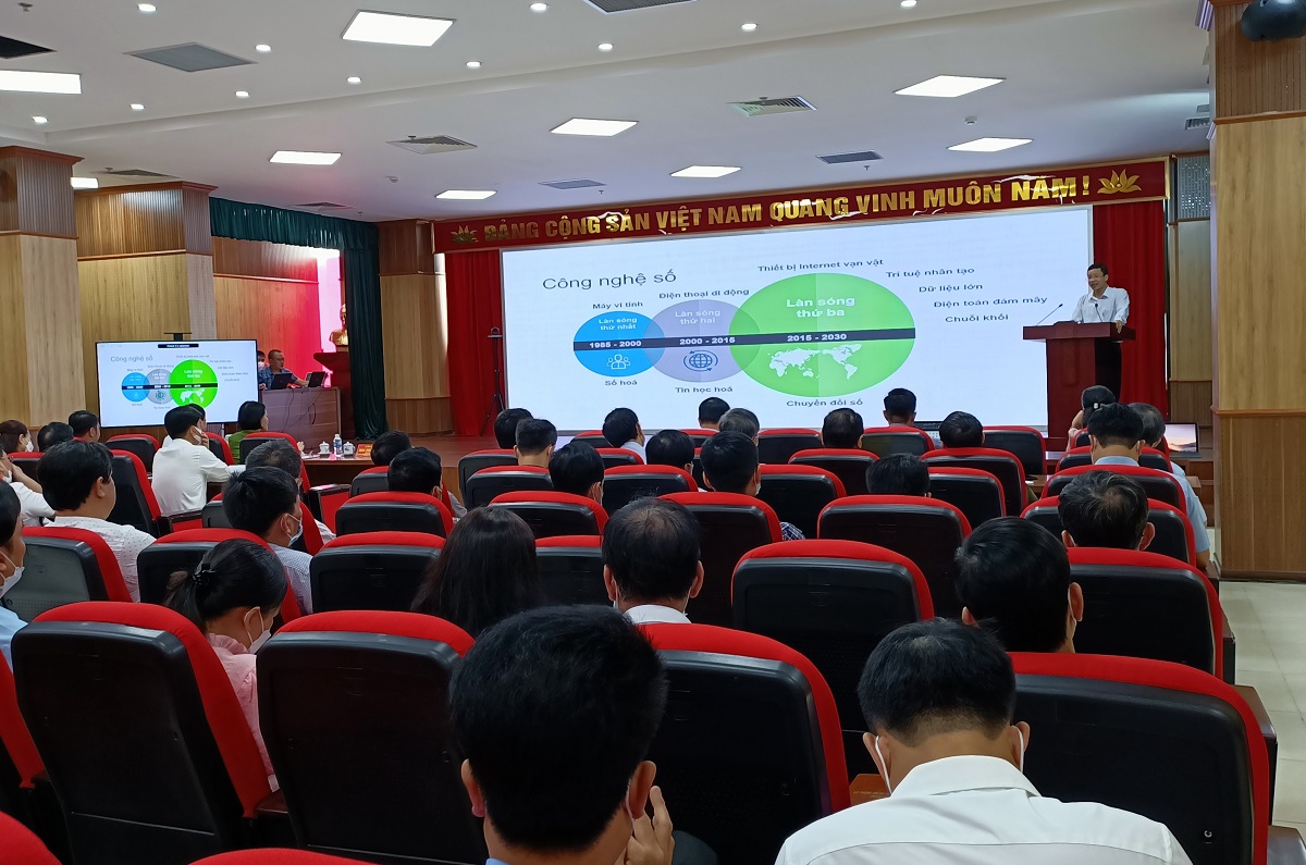 Thanh Hoa is determined to be in the group of 10 leading provinces and cities in digital transformation - Photo 3.