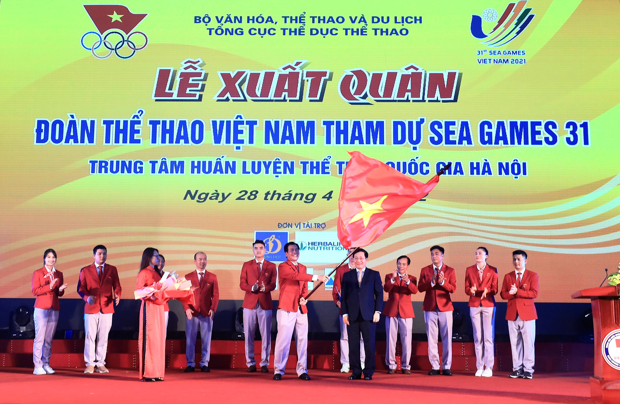 Lễ xuất quân của đoàn thể thao Việt Nam tại SEA Games 31 - Ảnh 1. Lễ xuất quân của đoàn thể thao Việt Nam tại SEA Games 31 - Ảnh 1.