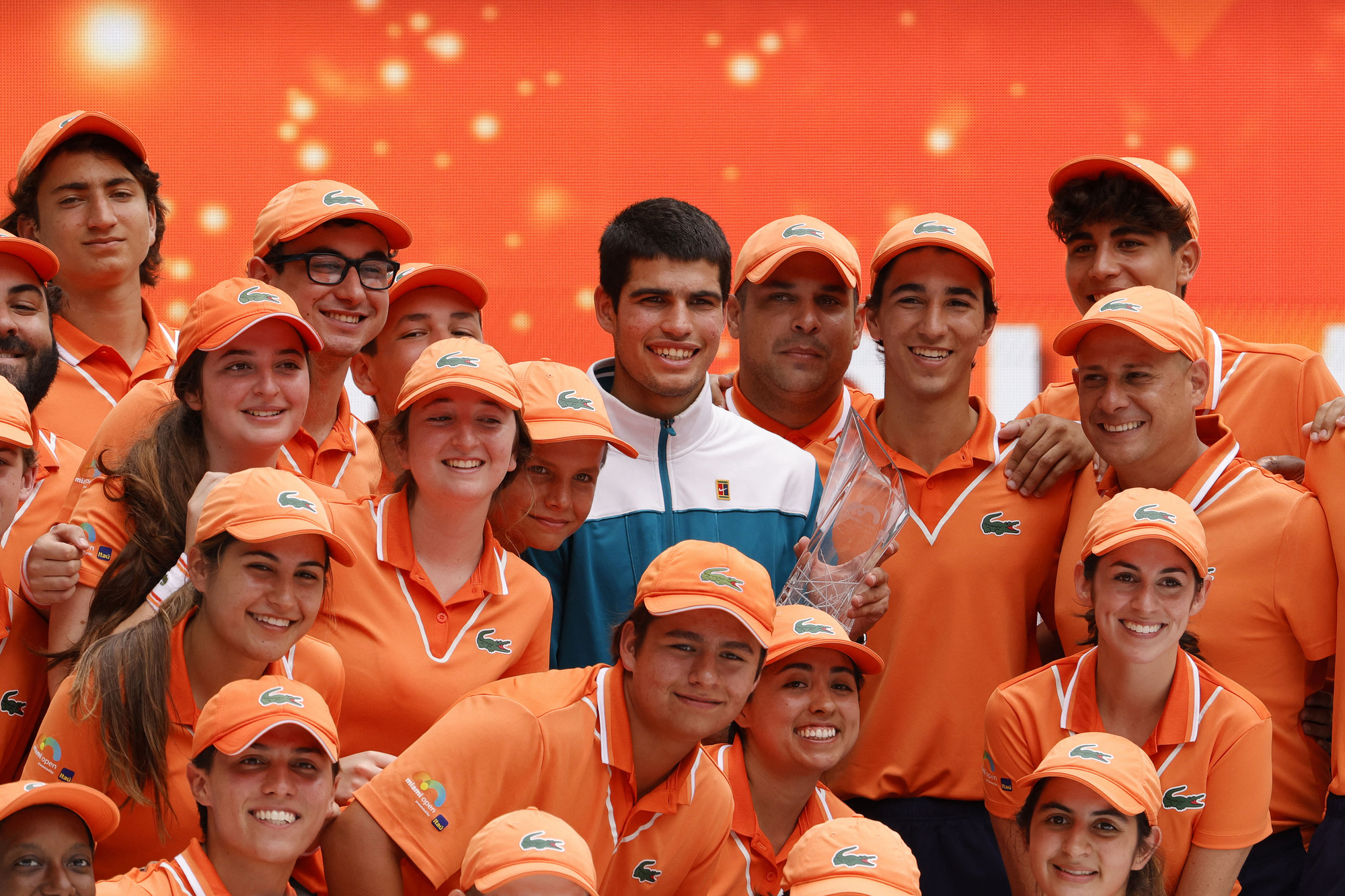 Tay vợt 18 tuổi vượt qua Nadal lần đầu đăng quang Giải Miami Masters - Ảnh 4.