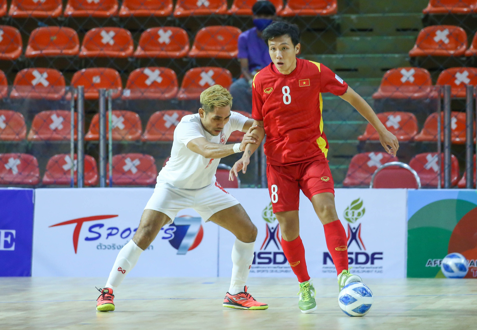 Thắng đậm Timor Leste, tuyển Việt Nam đứng nhất bảng AFF Futsal Championship 2022 - Ảnh 1.