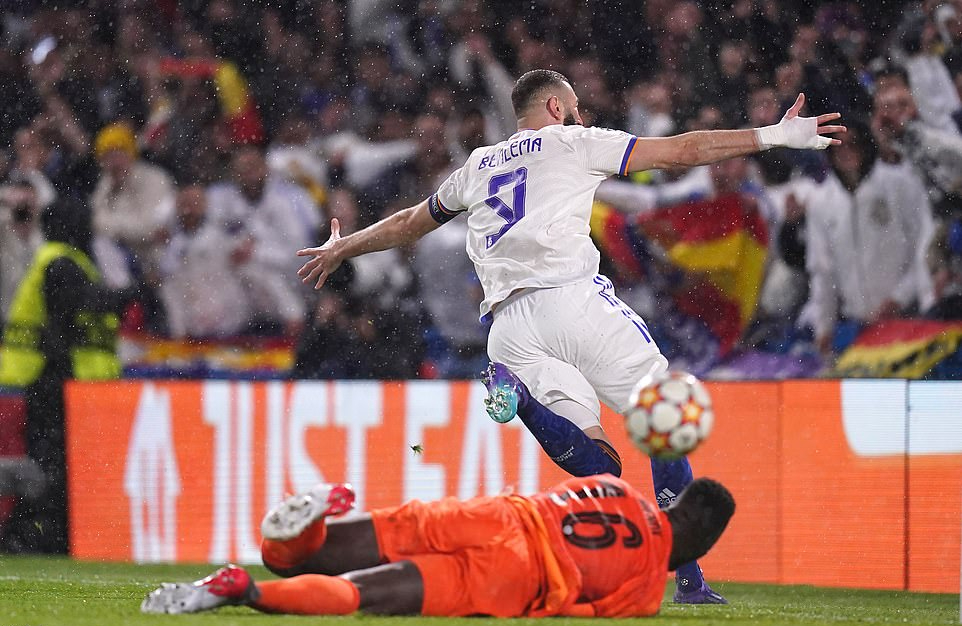 Benzema tung hat-trick, Real Madrid nhấn chìm chủ nhà Chelsea - Ảnh 7.