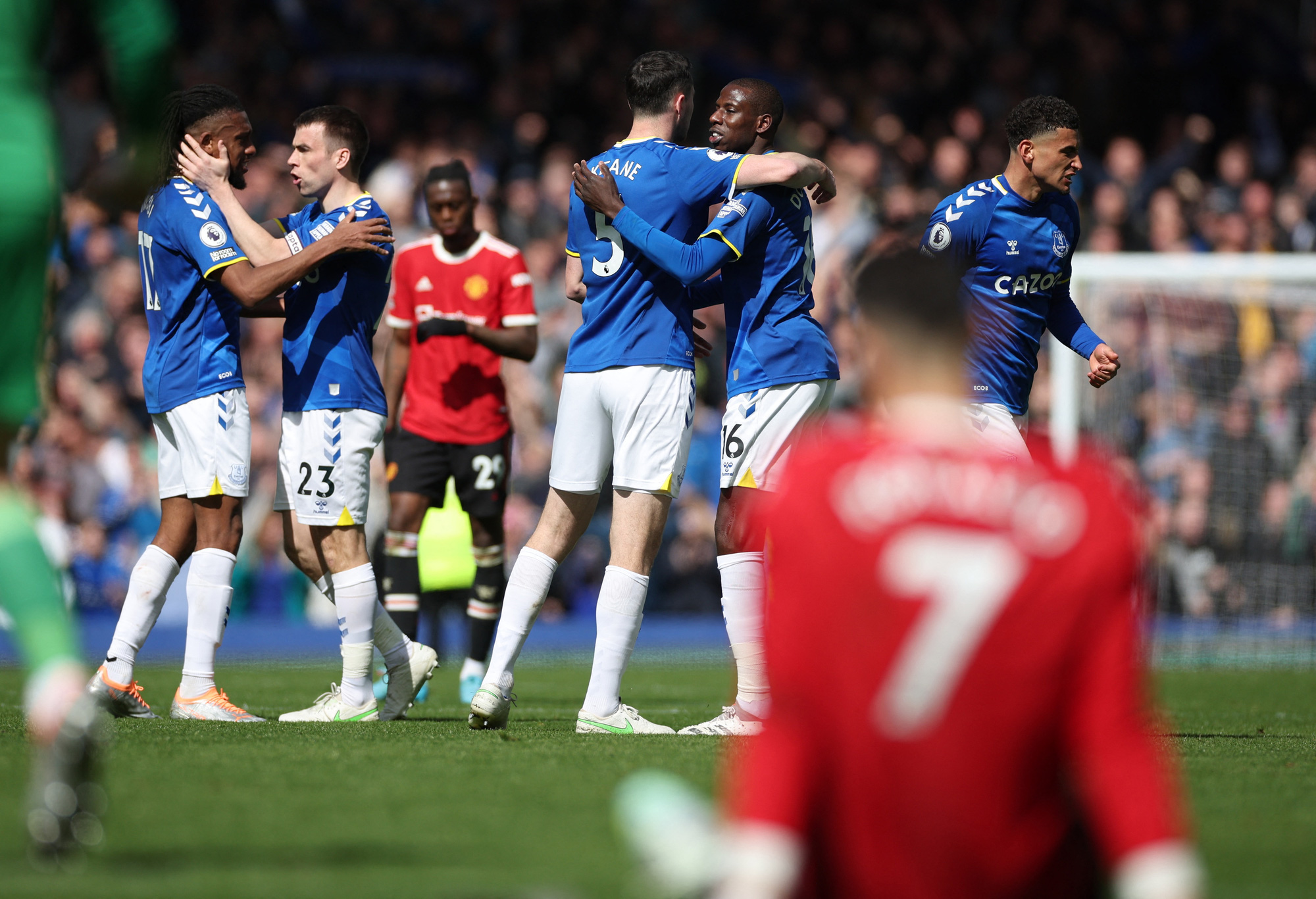 Gục ngã trước Everton, Man United hết mơ tranh Top 4 - Ảnh 6.