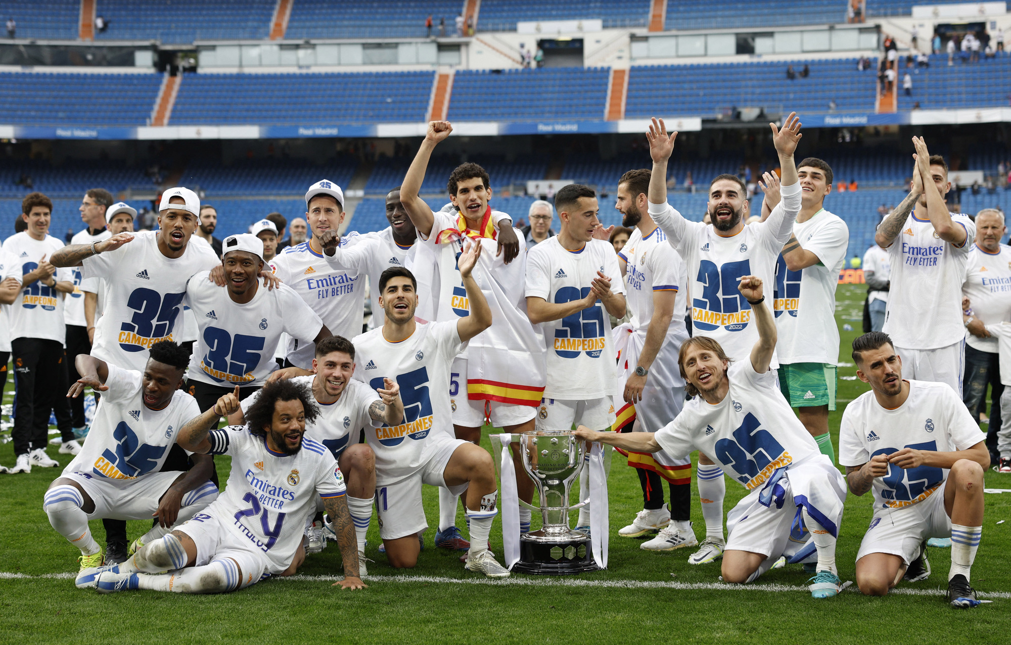 Thắng 4 sao Espanyol, Real Madrid đăng quang sớm La Liga - Ảnh 5.