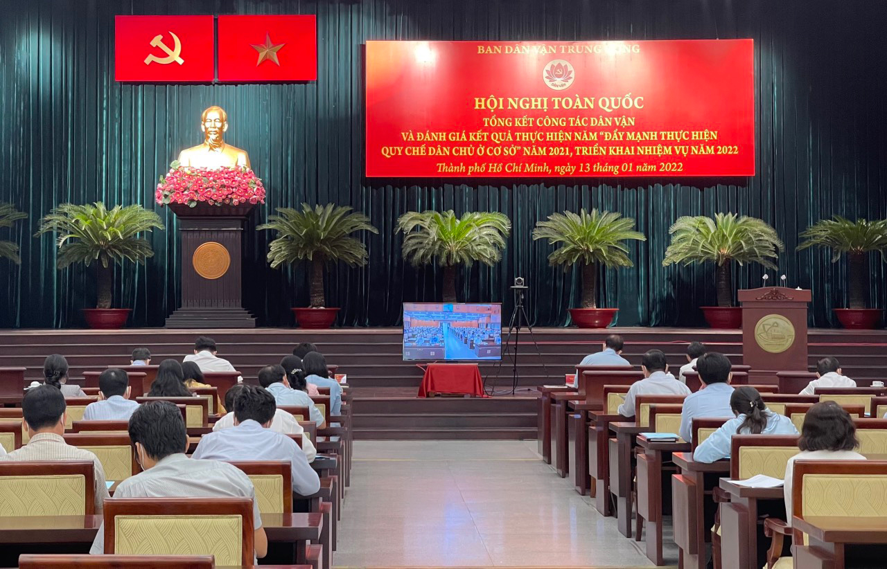 Dân chủ sẽ tạo sự đoàn kết - Ảnh 1. Dân chủ sẽ tạo sự đoàn kết - Ảnh 1.