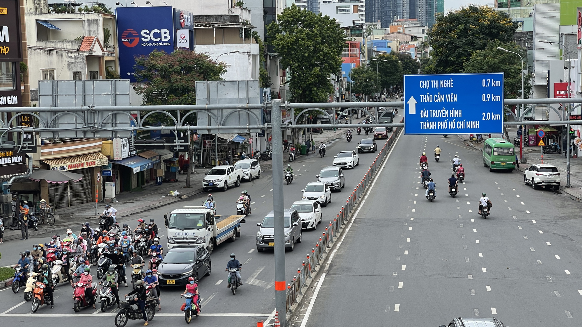 Hình ảnh giao thông cửa ngõ phía Đông TP HCM ngày 1-5 - Báo Người lao động
