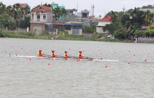 SEA Games 31: tuyển Việt Nam về thứ nhất ở 5 nội dung đua thuyền Rowing - Ảnh 1.