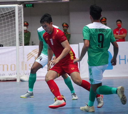 Tuyển futsal Việt Nam vất vả cầm hòa Indonesia - Ảnh 1.