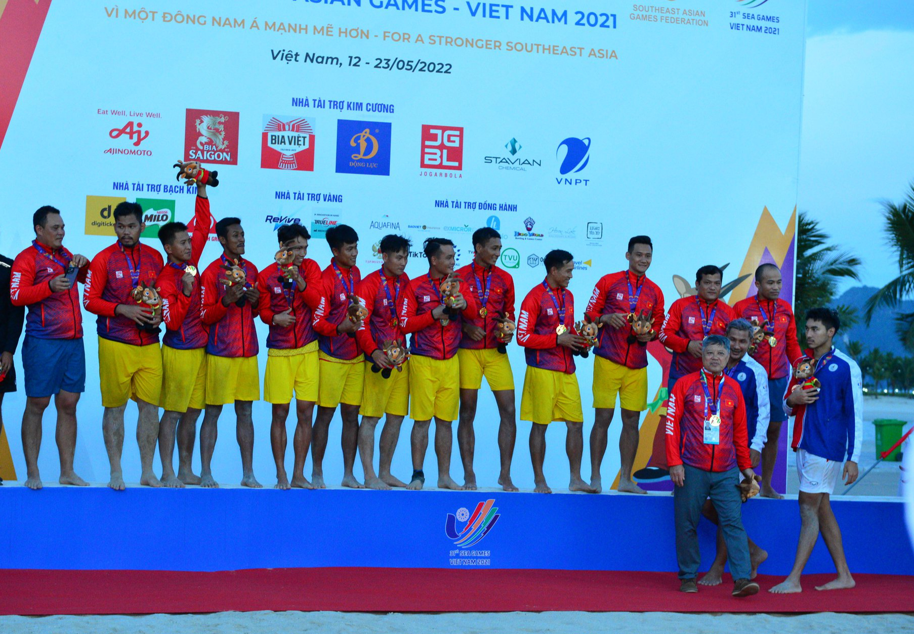 SEA Games 31 ngày 11-5: Đoàn TTVN có tấm HCV thứ 10 - Ảnh 2.