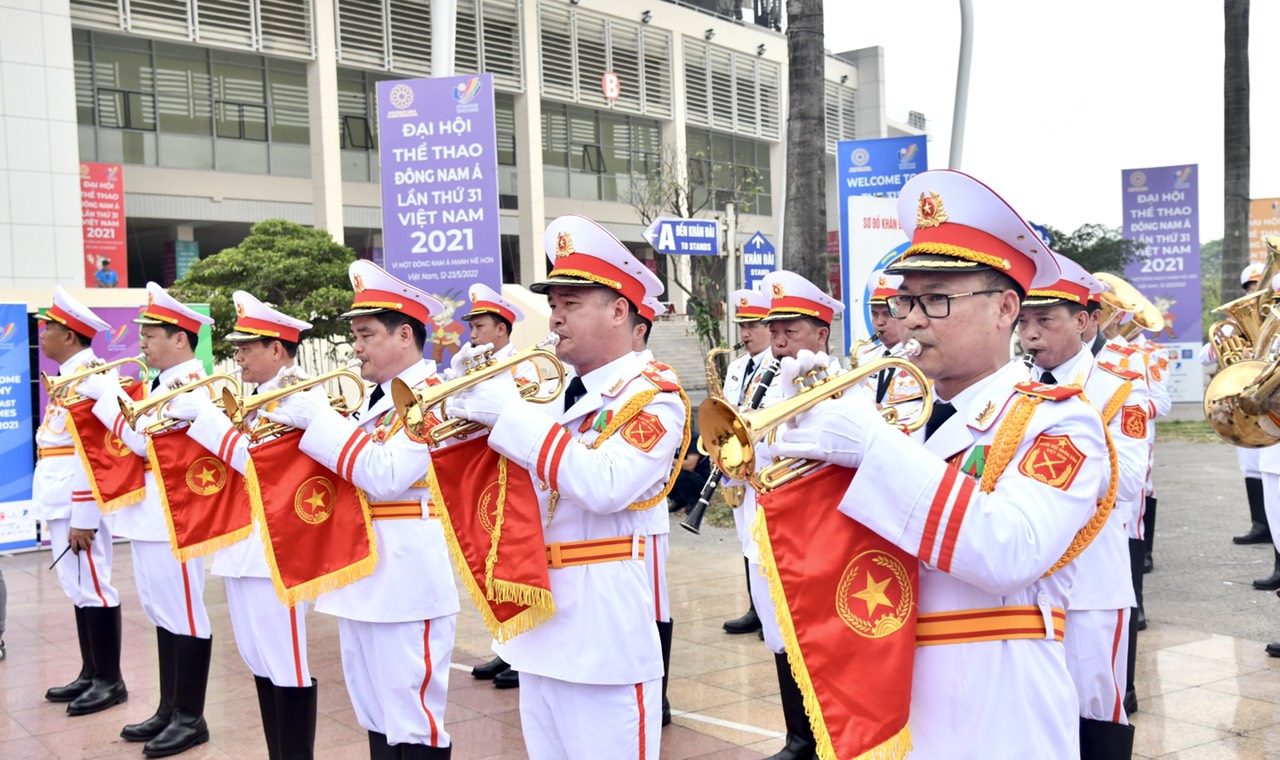 Quốc kỳ 11 quốc gia tung bay tại SEA Games 31 - Ảnh 5.