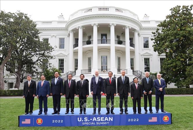 Thủ tướng Phạm Minh Chính dự chiêu đãi của Tổng thống Mỹ Joseph Robinette Biden - Ảnh 7. Thủ tướng Phạm Minh Chính dự chiêu đãi của Tổng thống Mỹ Joseph Robinette Biden - Ảnh 7.