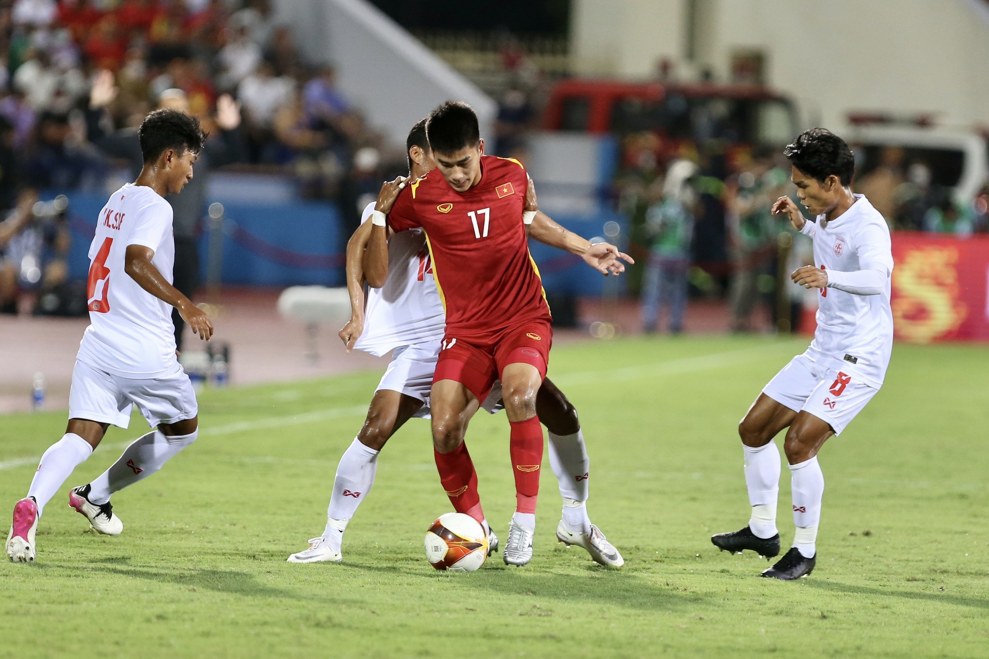 Bình luận bóng đá SEA Games 31: Quyết thắng U23 Timor Leste, chủ nhà giành vé - Ảnh 3.