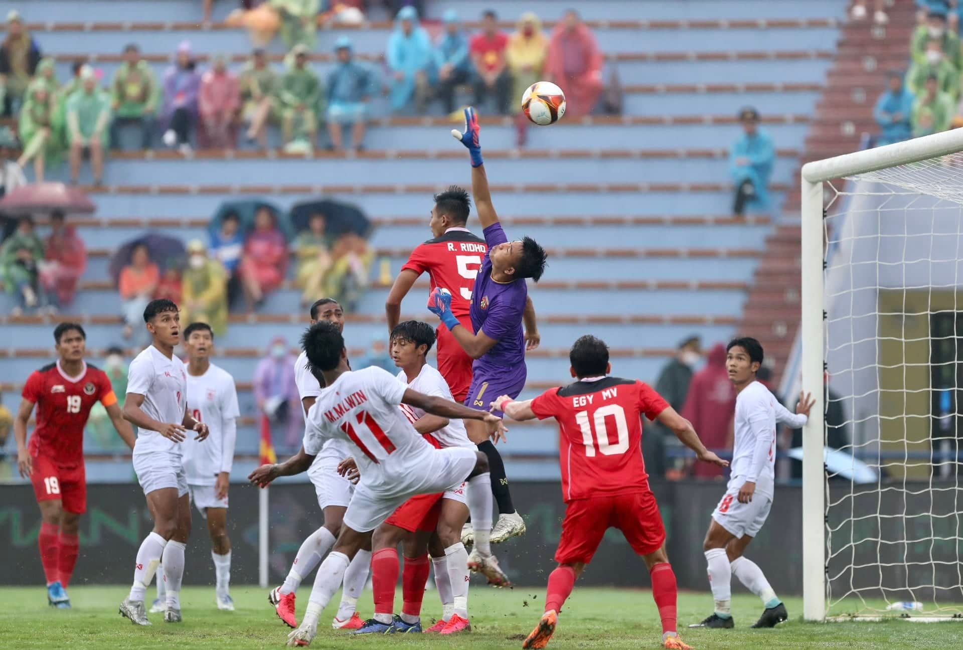 SEA Games 31: Thắng đậm Myanmar, U23 Indonesia vào bán kết - Ảnh 3.