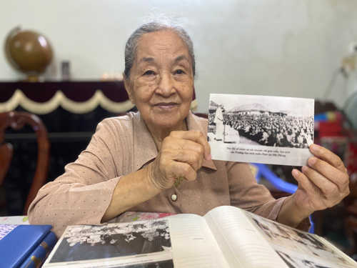 Người Hơn 40 Năm Sưu Tầm Tư Liệu Về Bác Hồ - Báo Người Lao Động