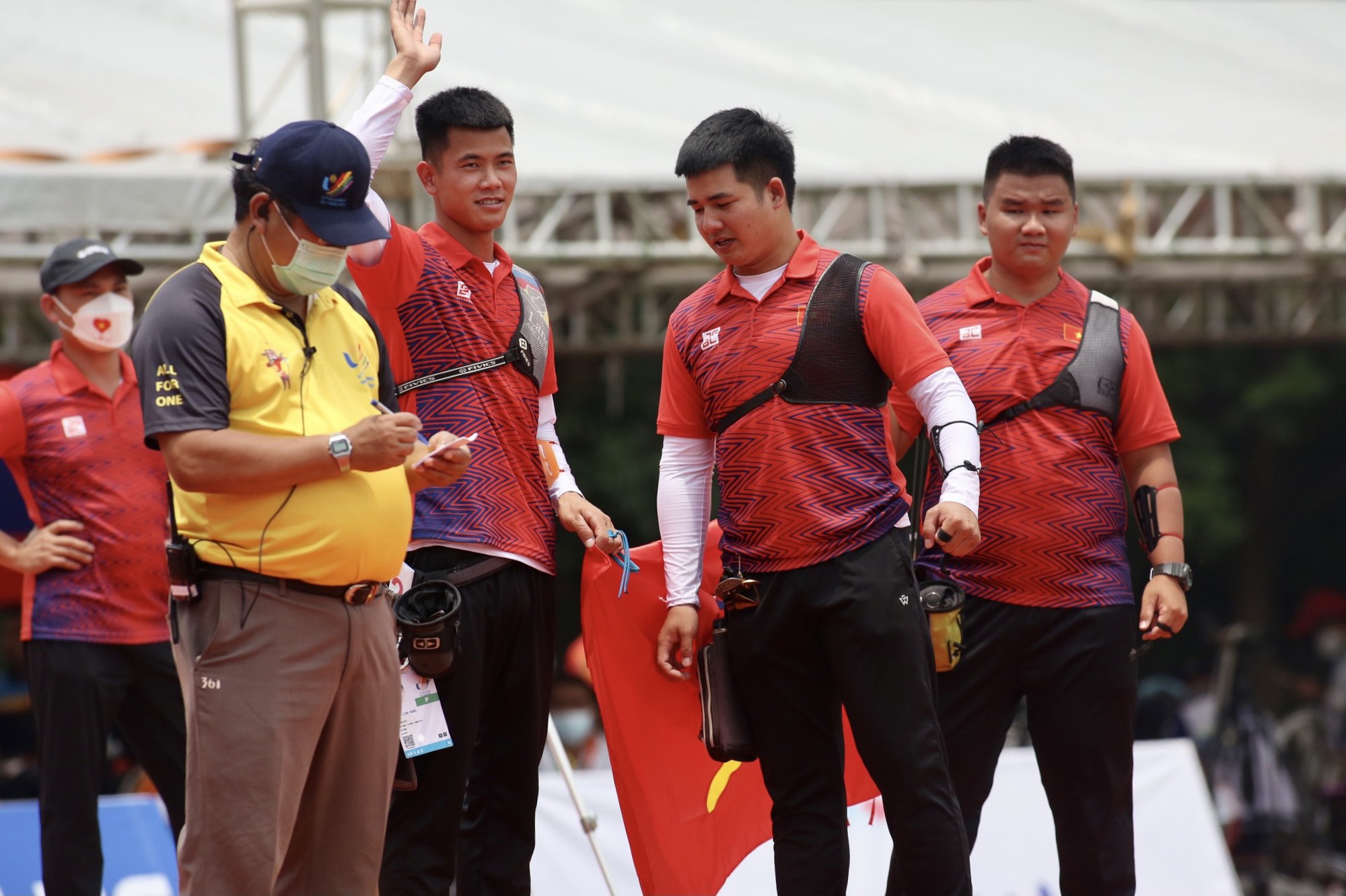 Nhật ký SEA Games 31 ngày 18-5: Giành thêm 21 HCV, chủ nhà vững ngôi đầu - Ảnh 36.