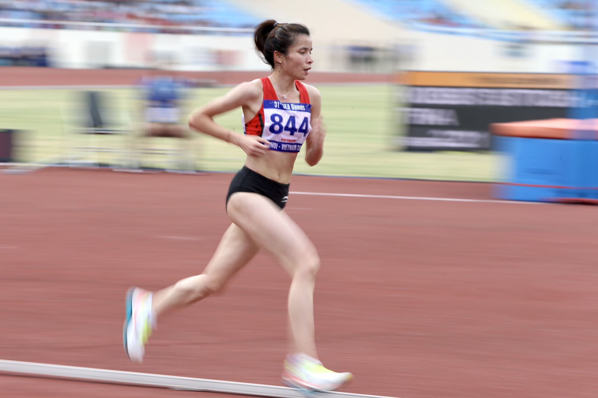 Vì sao Lò Thị Thanh bị tước HCB SEA Games cự ly chạy 10.000m nữ? - Ảnh 2. Vì sao Lò Thị Thanh bị tước HCB SEA Games cự ly chạy 10.000m nữ? - Ảnh 2.