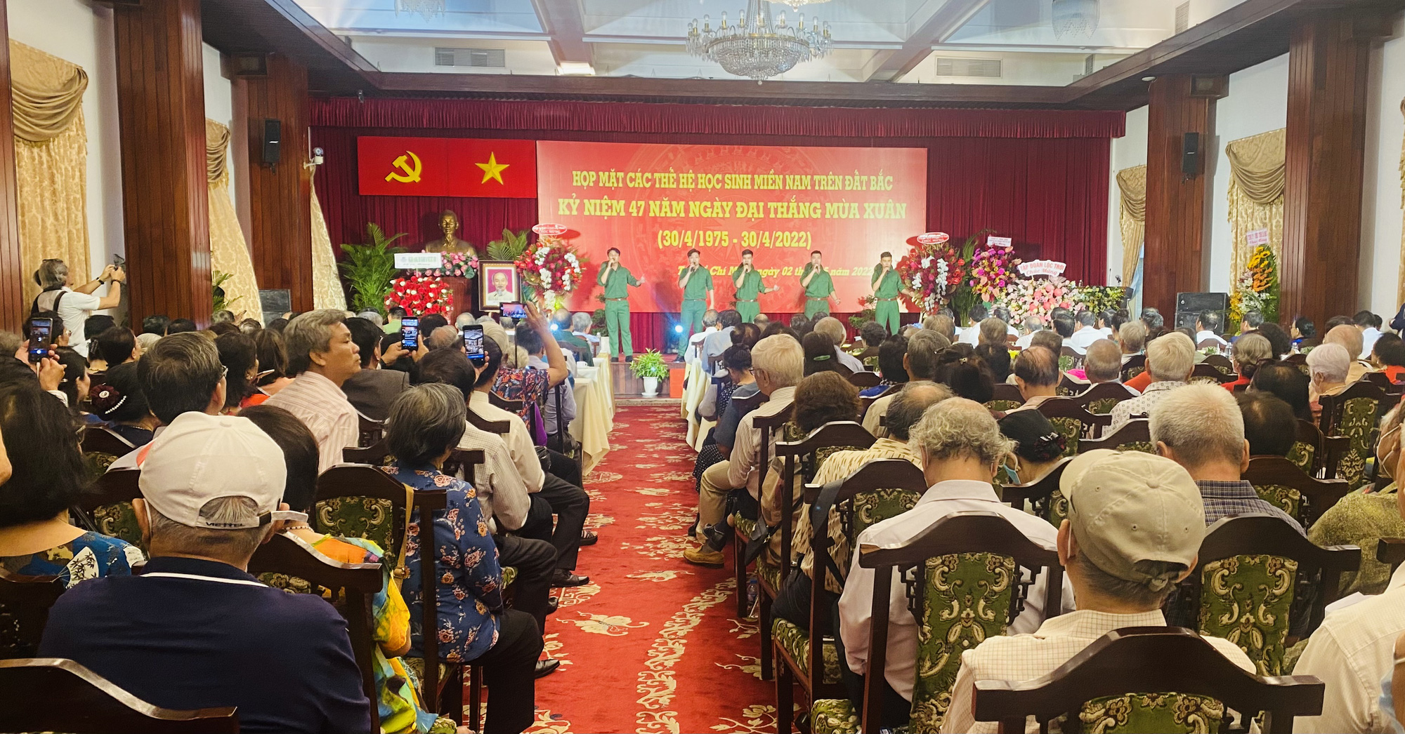 Chủ tịch nước: Mô hình Trường Học sinh miền Nam để lại nhiều bài học về giáo dục - Ảnh 1. Chủ tịch nước: Mô hình Trường Học sinh miền Nam để lại nhiều bài học về giáo dục - Ảnh 1.