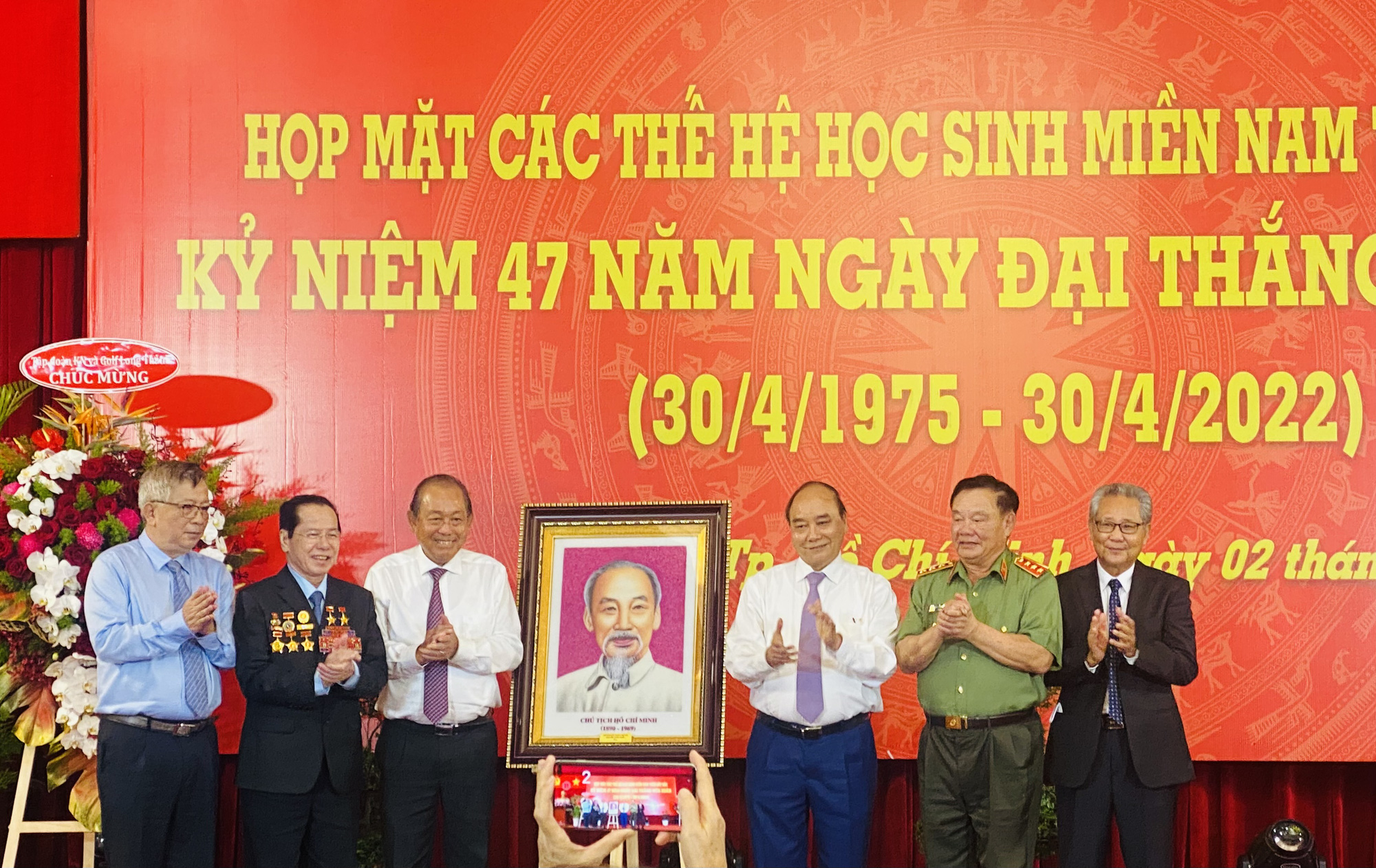 Chủ tịch nước: Mô hình Trường Học sinh miền Nam để lại nhiều bài học về giáo dục - Ảnh 3. Chủ tịch nước: Mô hình Trường Học sinh miền Nam để lại nhiều bài học về giáo dục - Ảnh 3.