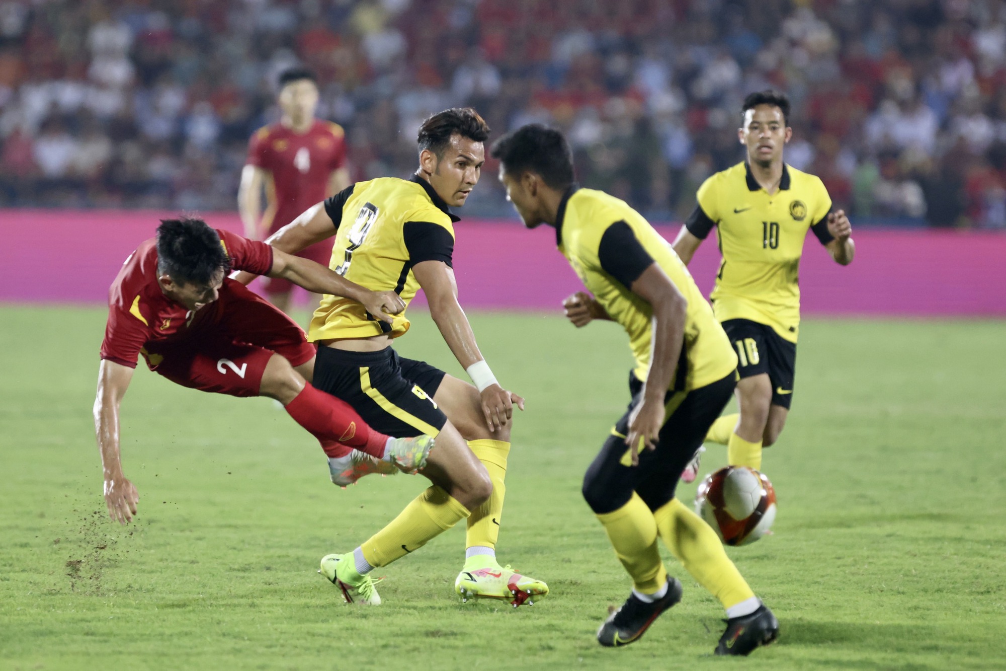 U23 Việt Nam: Lê Văn Xuân chấn thương nặng, thêm hồi hộp với Lý Công Hoàng Anh - Ảnh 2. U23 Việt Nam: Lê Văn Xuân chấn thương nặng, thêm hồi hộp với Lý Công Hoàng Anh - Ảnh 2.