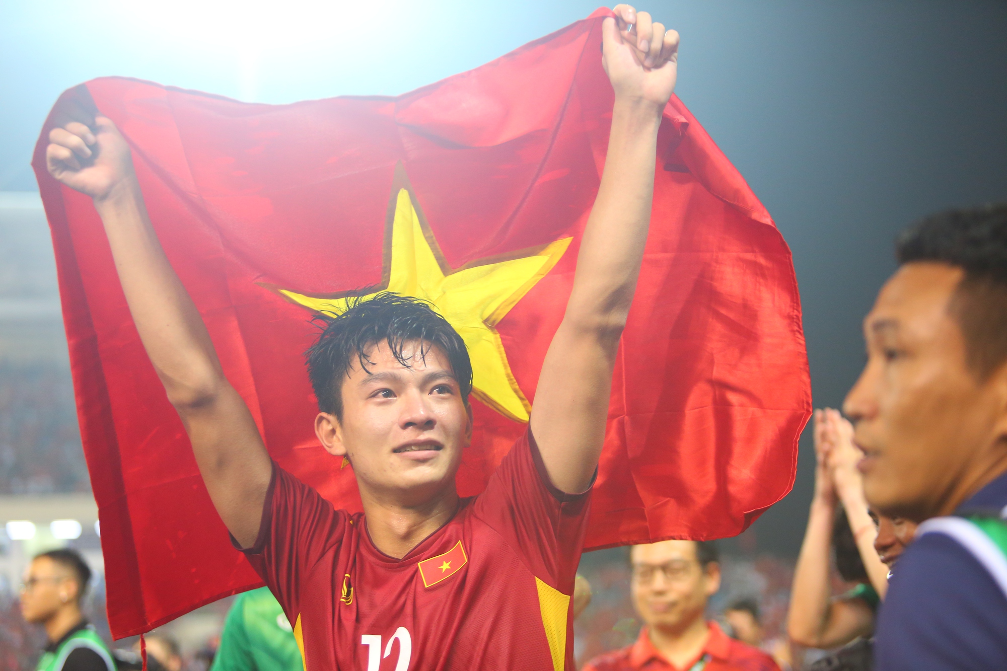 Bóng đá Việt Nam trọn vẹn niềm vui - Ảnh 10.