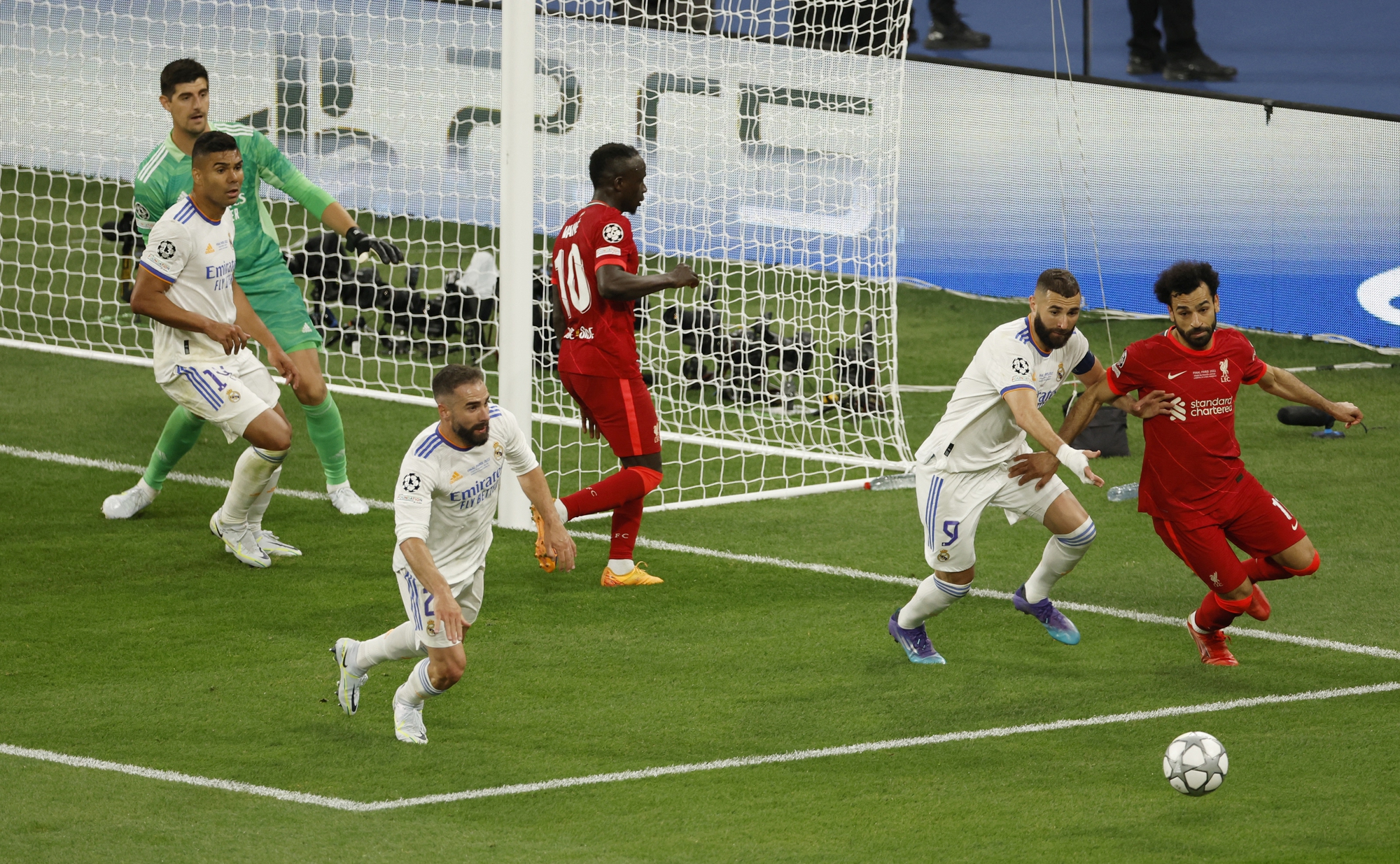 Thibaut Courtois hóa siêu nhân, Real Madrid lên đỉnh Champions League - Ảnh 5.