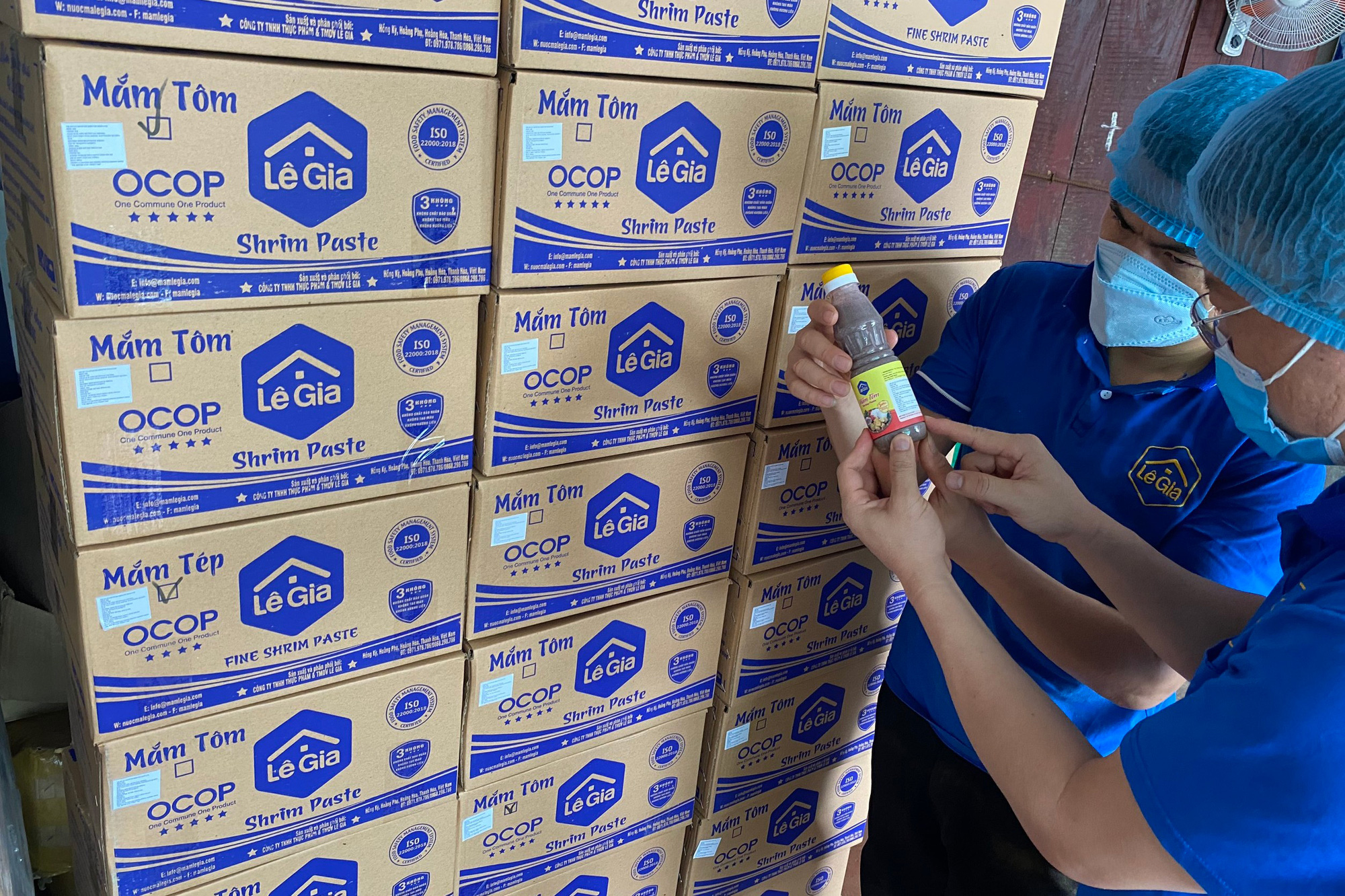 Đưa cà pháo, mắm tôm lên bàn ăn thế giới - Ảnh 1. Đưa cà pháo, mắm tôm lên bàn ăn thế giới - Ảnh 1.