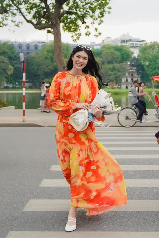 Hoa hậu Indonesia - Top 6 Miss World 2021 - hào hứng khám phá ẩm thực Hà Nội - 1