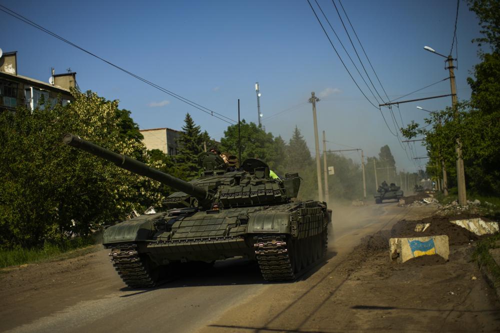 Fighting escalated in Eastern Ukraine, the US made an important decision - Photo 1.