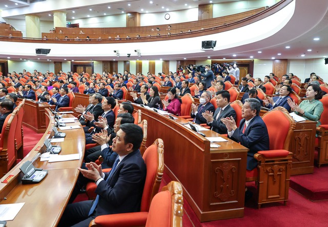 Tổng Bí thư phát biểu khai mạc Hội nghị Trung ương 5 - Ảnh 3. Tổng Bí thư phát biểu khai mạc Hội nghị Trung ương 5 - Ảnh 3.