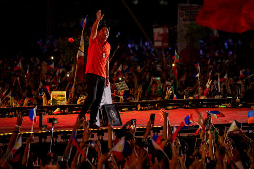 Bầu cử tổng thống Philippines: Lộ diện ứng viên sáng giá - Ảnh 1.