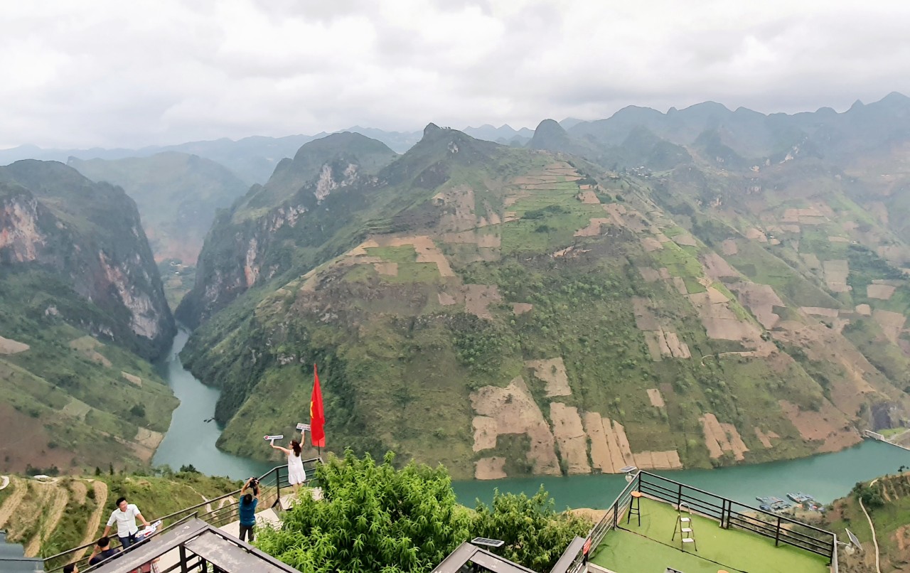 Hà Giang, Tuyên Quang liên kết để sản phẩm du lịch thêm hấp dẫn - Ảnh 4.