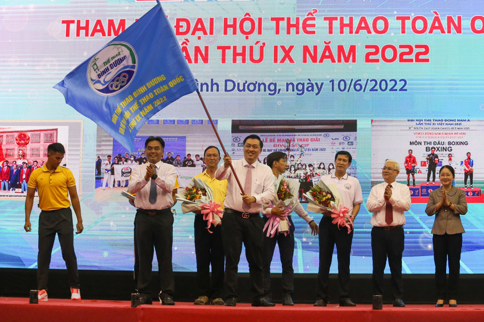 Bình Dương, Bình Phước vinh danh VĐV đạt thành tích cao tại SEA Games 31 - Ảnh 2. Bình Dương, Bình Phước vinh danh VĐV đạt thành tích cao tại SEA Games 31 - Ảnh 2.