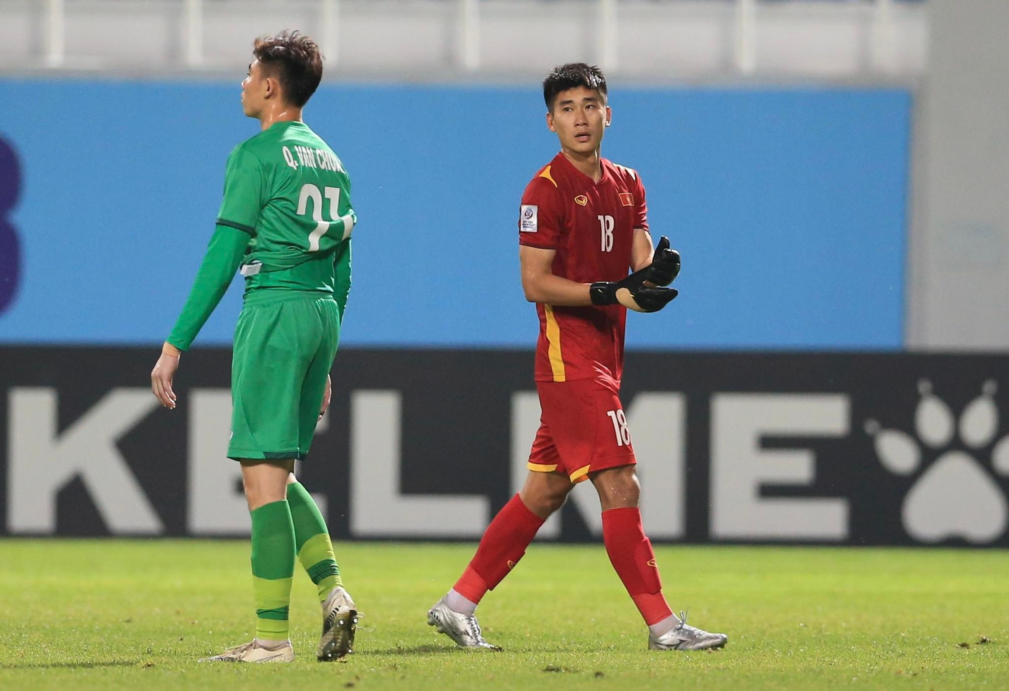 Lối chơi của U23 Việt Nam ở hiệp 2 với Ả Rập Saudi gây tranh cãi - Ảnh 3. Lối chơi của U23 Việt Nam ở hiệp 2 với Ả Rập Saudi gây tranh cãi - Ảnh 3.