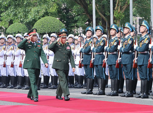 Tăng cường hợp tác quốc phòng Việt Nam - Lào - Ảnh 1. Tăng cường hợp tác quốc phòng Việt Nam - Lào - Ảnh 1.