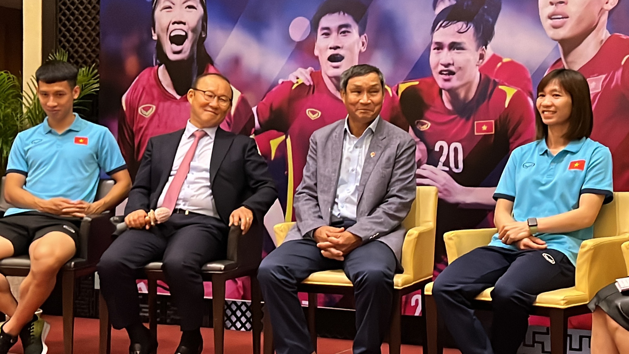 HLV Park Hang-seo dự đoán U23 Việt Nam thắng U23 Thái Lan 1-0 - Ảnh 3.