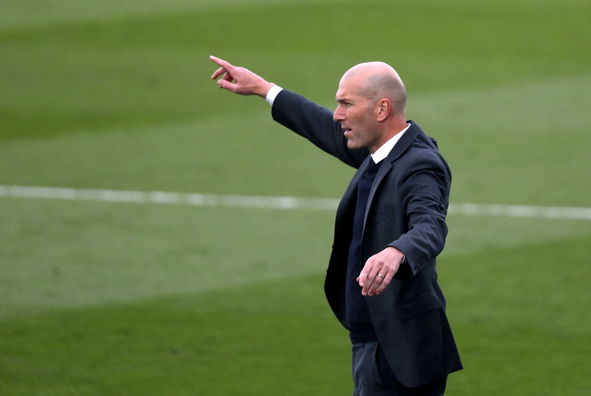 HLV Zidane quay xe, không hội ngộ Messi và Mbappe - Ảnh 2.