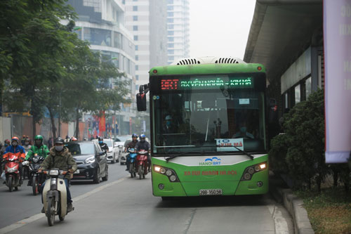 Quá nhiều bất cập, đề xuất cho xe khách, buýt thường đi vào đường buýt nhanh BRT - Ảnh 1.