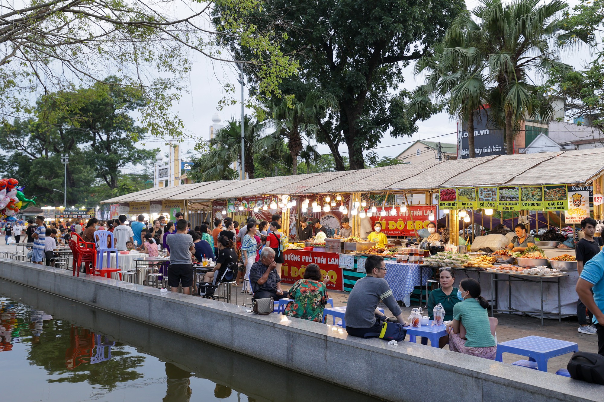 Ăn đã đời tại lễ hội ẩm thực Festival Huế 2022 - Ảnh 1.