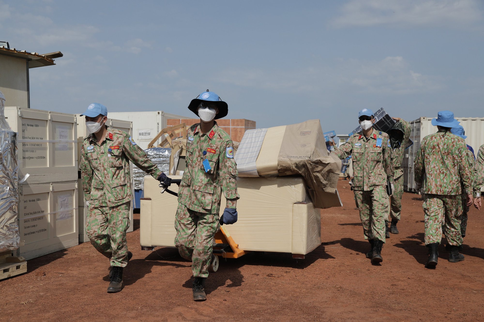 Đội công binh mũ nồi xanh Việt Nam lập 2 đội cứu hộ khẩn cấp tại phái bộ Abyei - Ảnh 17.